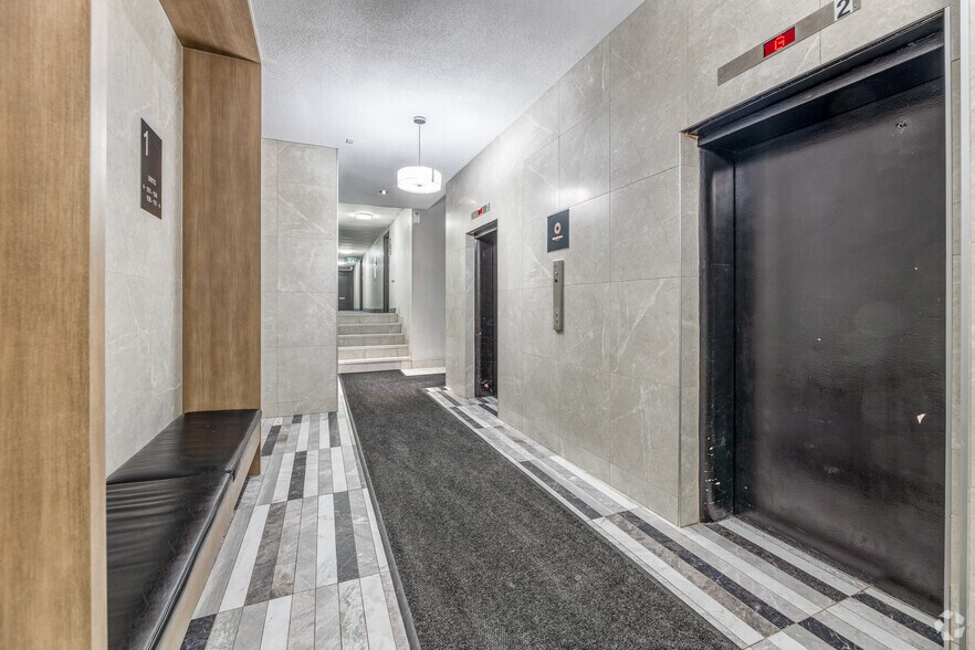 More Photos Of 25 Rambler Dr, Brampton Apartments For Sale