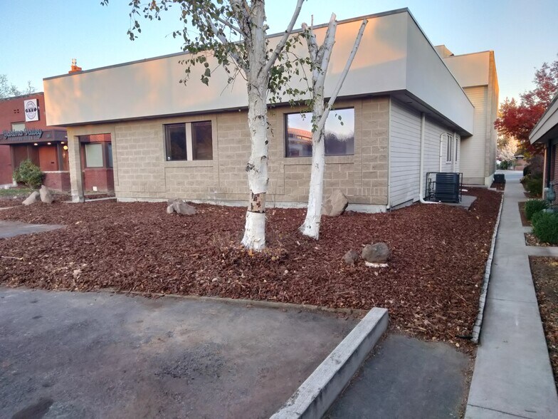 More Photos Of 303 S 12th Ave, Yakima Medical For Sale