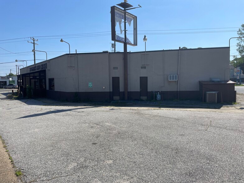 More Photos Of , Portsmouth General Retail For Sale