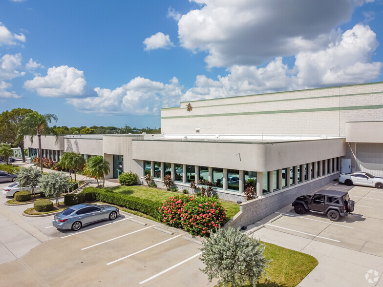 Primary Photo Of 4747 Progress Ave, Naples Refrigeration Cold Storage For Sale