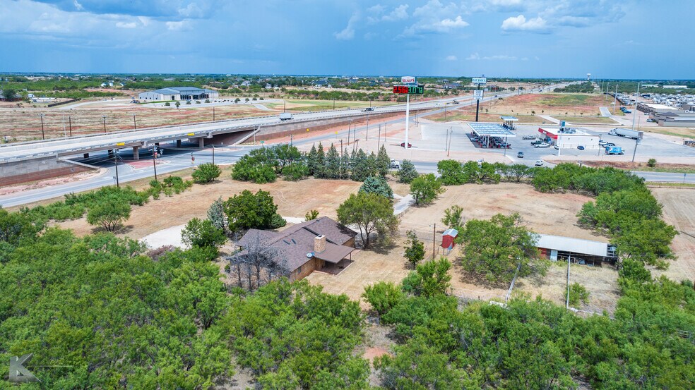 More Photos Of 1045 Clark Rd & 1025 HWY 83-84, Abilene Land For Sale