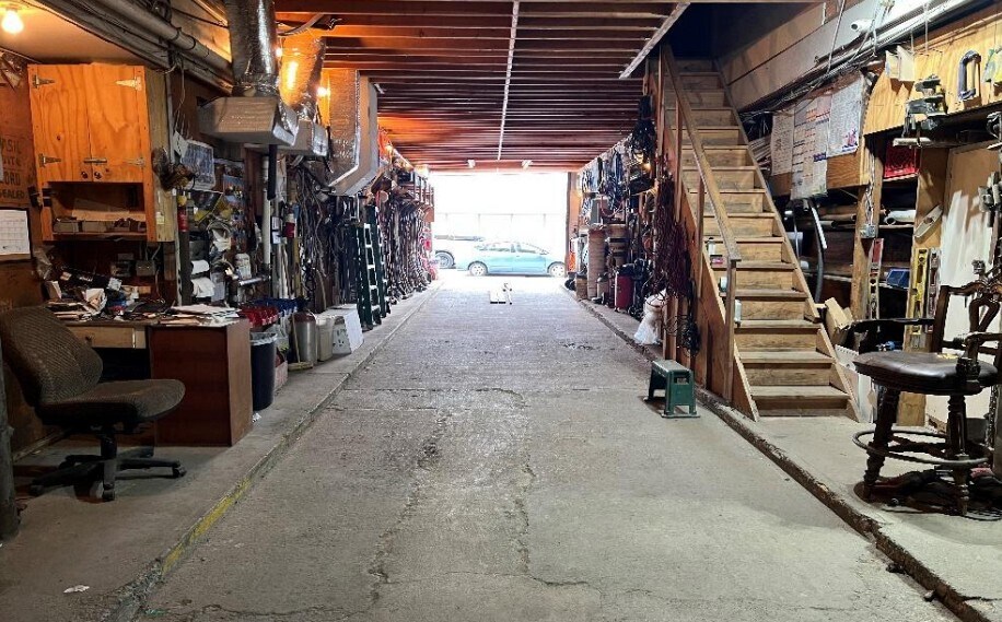 More Photos Of 494 Saw Mill River Rd, Yonkers General Retail For Sale