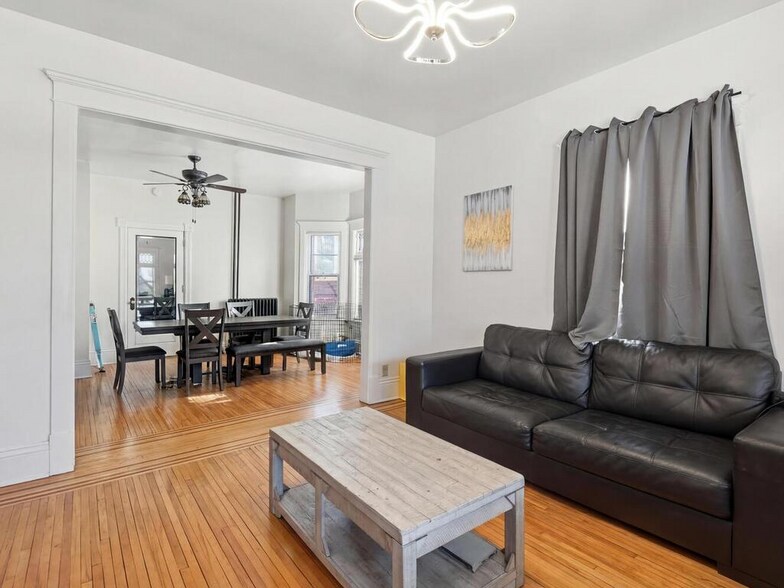 More Photos Of , Minneapolis Unknown For Sale