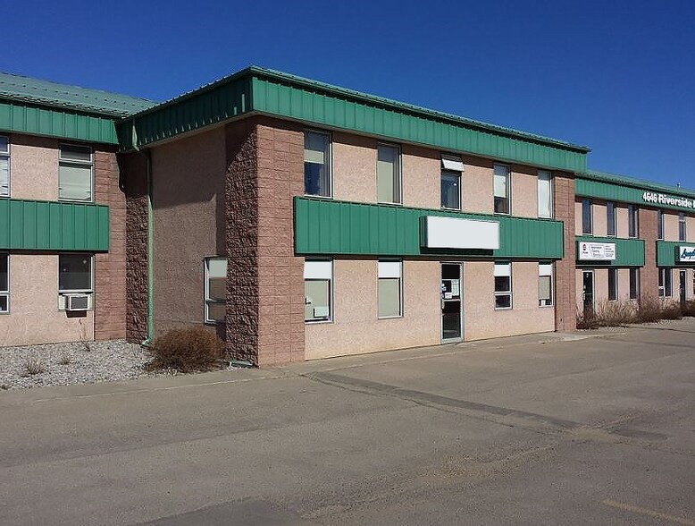 More Photos Of 4646 Riverside Dr, Red Deer Flex For Sale