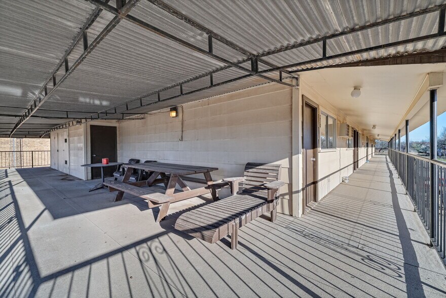 More Photos Of 1728 Pulliam St, San Angelo Apartments For Sale