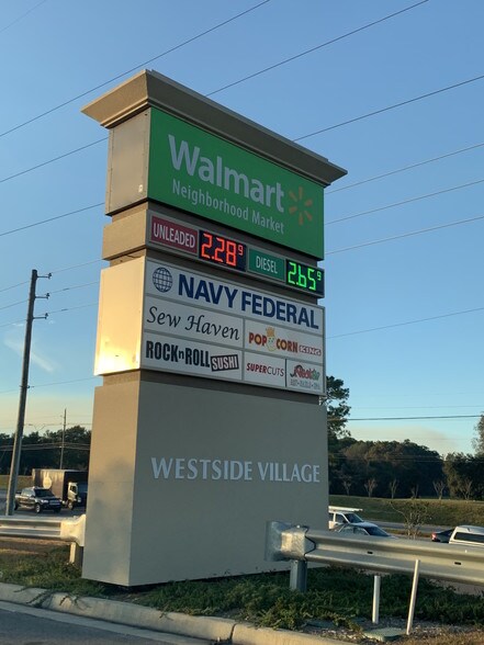 More Photos Of 1551 E Nine Mile Rd, Pensacola Storefront For Lease