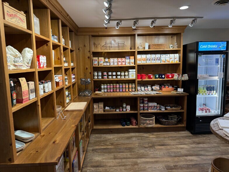 More Photos Of 4578 US Route 7, Pittsford Specialty For Sale