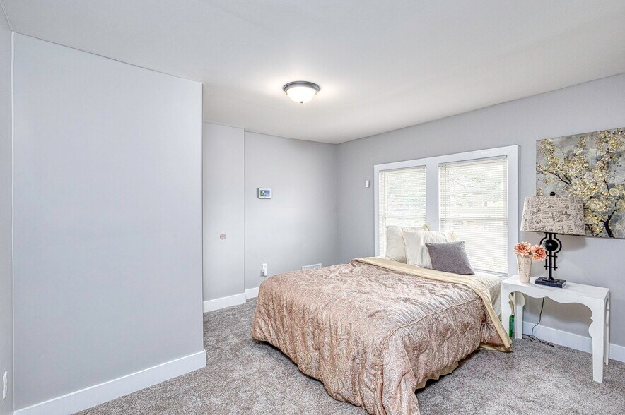 More Photos Of 2665 Columbus St, Detroit Apartments For Sale