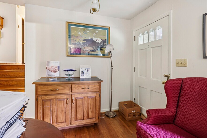 More Photos Of 2119 Vista Dale Ct, Tucker Office Residential For Sale