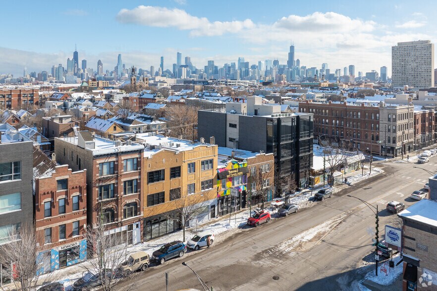 Primary Photo Of 1417 N Ashland Ave, Chicago Coworking Space
