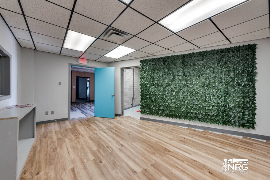 More Photos Of 3201 W Wall St, Midland Office For Sale