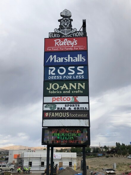 More Photos Of 2405-2645 Mountain City Hwy, Elko Unknown For Lease