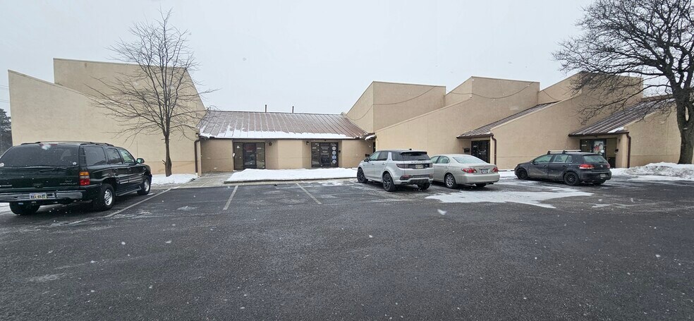 More Photos Of 2620-2630 Billingsley Rd, Columbus Light Distribution For Lease
