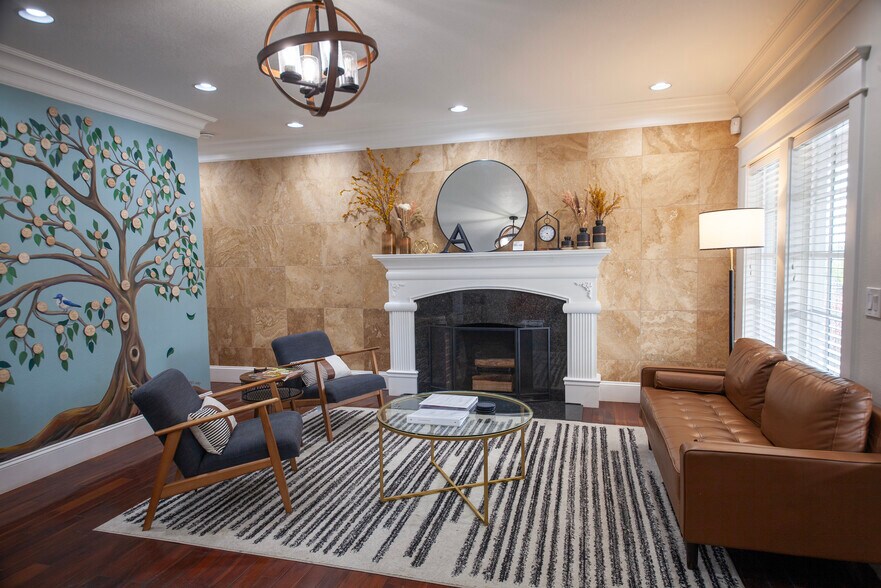 More Photos Of 3323 SW Naito Pky, Portland Office For Sale