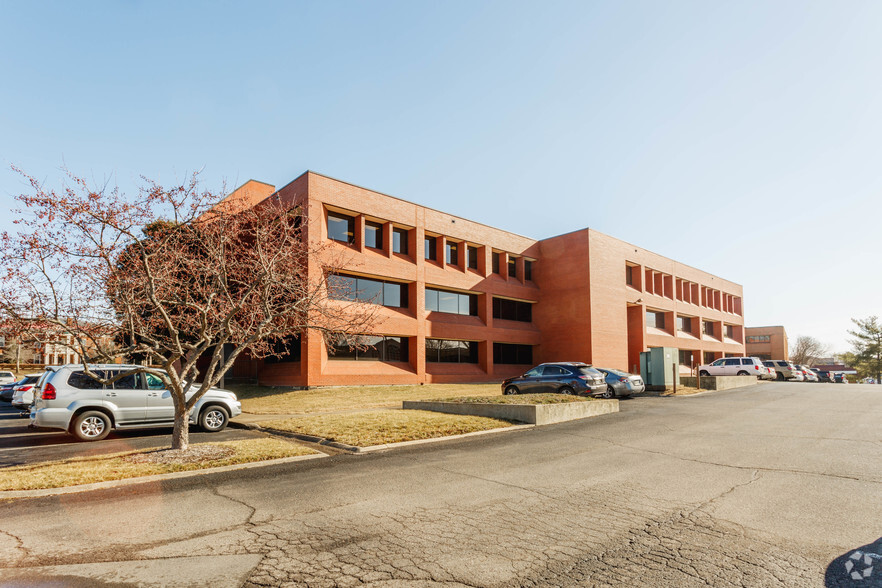 Primary Photo Of 5115 Maryland Way, Brentwood Office For Lease