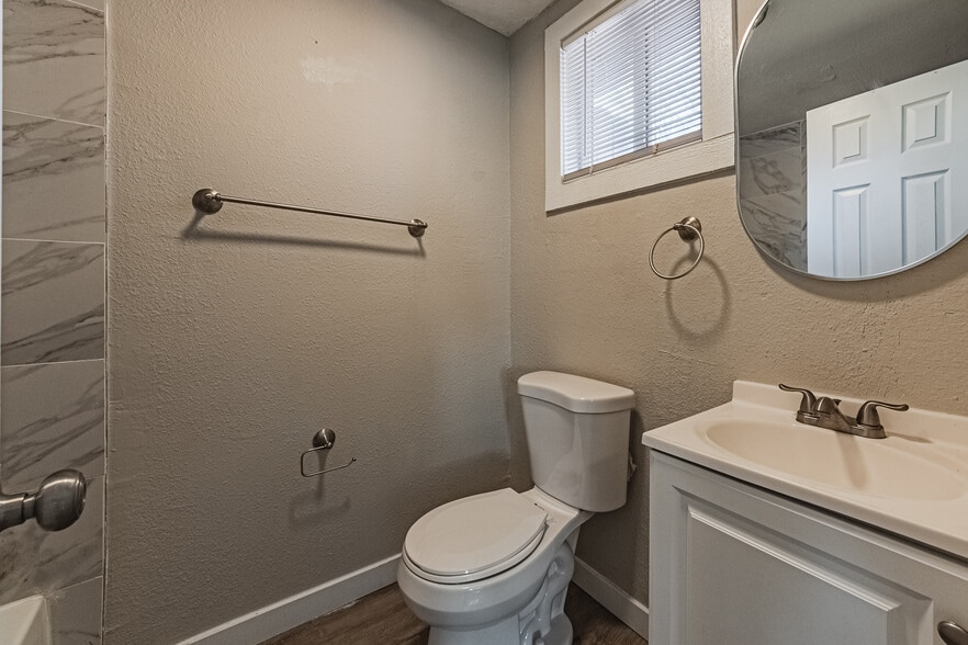 More Photos Of 3428 W Colorado Ave, Colorado Springs Apartments For Sale