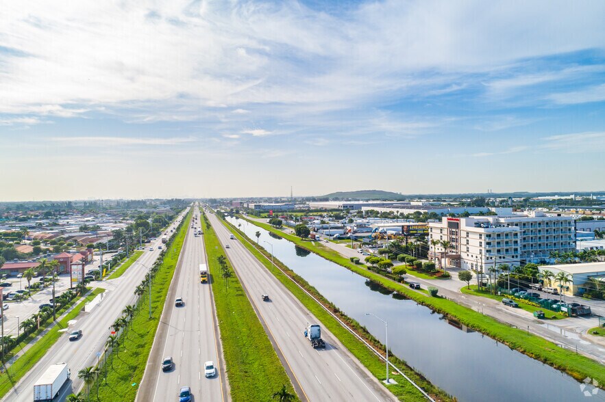 More Photos Of 12484 NW South River Dr, Medley Hotel For Lease