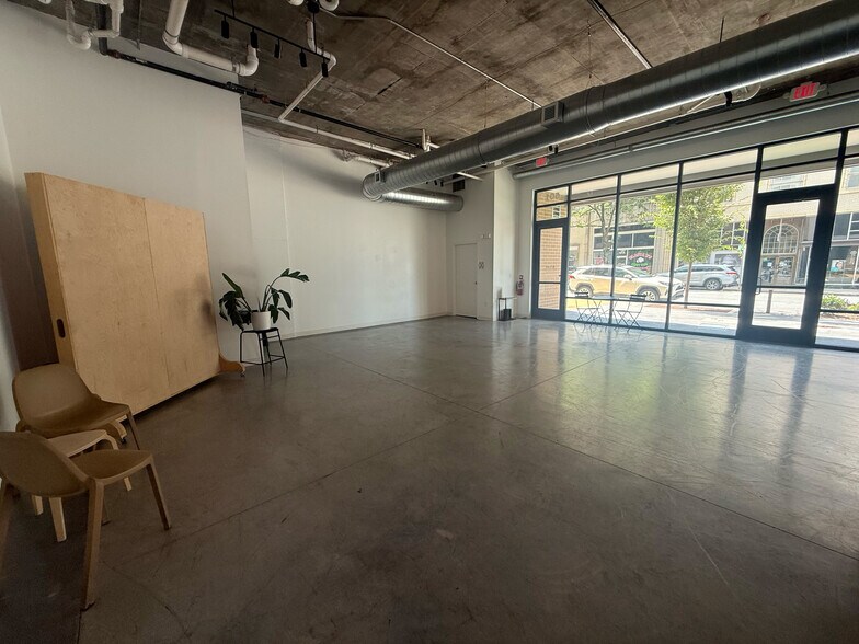 More Photos Of 501 W 4th St, Winston-Salem Apartments For Lease