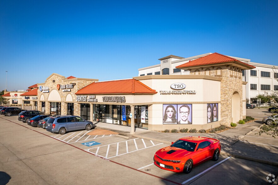 Primary Photo Of 1930 Country Place Pky, Pearland Storefront Retail Office For Lease