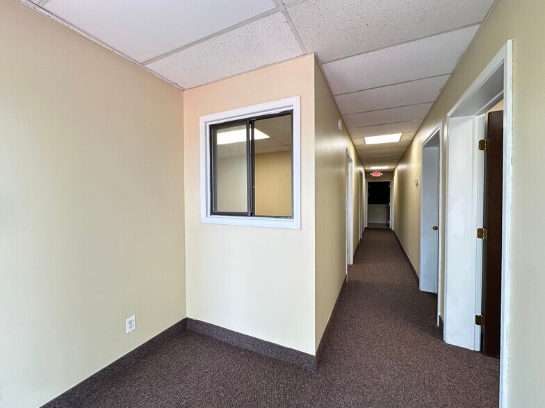 More Photos Of 1001 S 1st St, Fulton Apartments For Lease