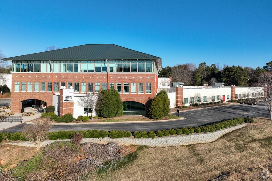 Primary Photo Of 4000 Ossi Ct, High Point Medical For Lease
