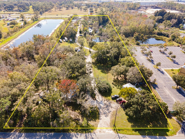 More Photos Of 4845 S Orange Blossom Trl, Kissimmee Manufactured Housing Mobile Home Park For Sale