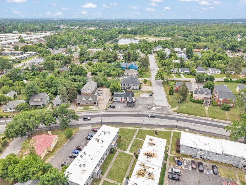More Photos Of 1918 Central Ave, Augusta Office For Lease