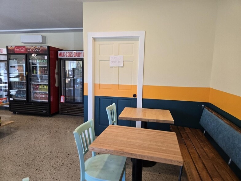 More Photos Of 168 Lower County Rd, Dennis Port Freestanding For Sale