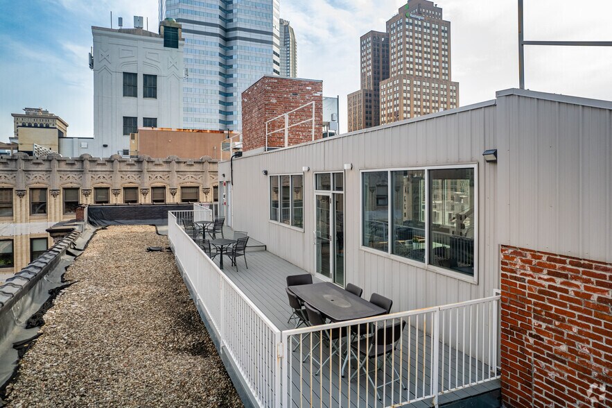 More Photos Of 432-440 1st Ave, Pittsburgh Apartments For Lease