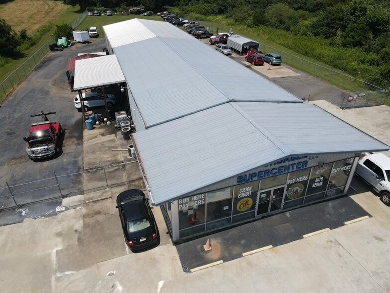 More Photos Of 975-979 E Liberty St, York Auto Dealership For Sale