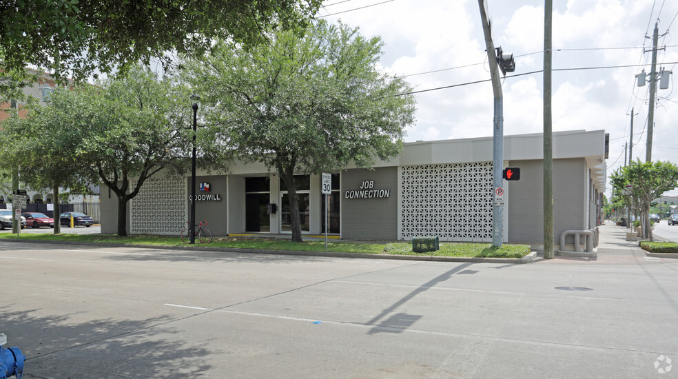 Primary Photo Of 3121 San Jacinto St, Houston Office Residential For Lease