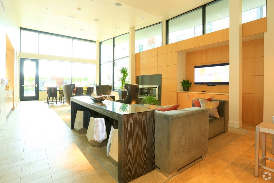 More Photos Of 1155 4th St, San Francisco Apartments For Lease