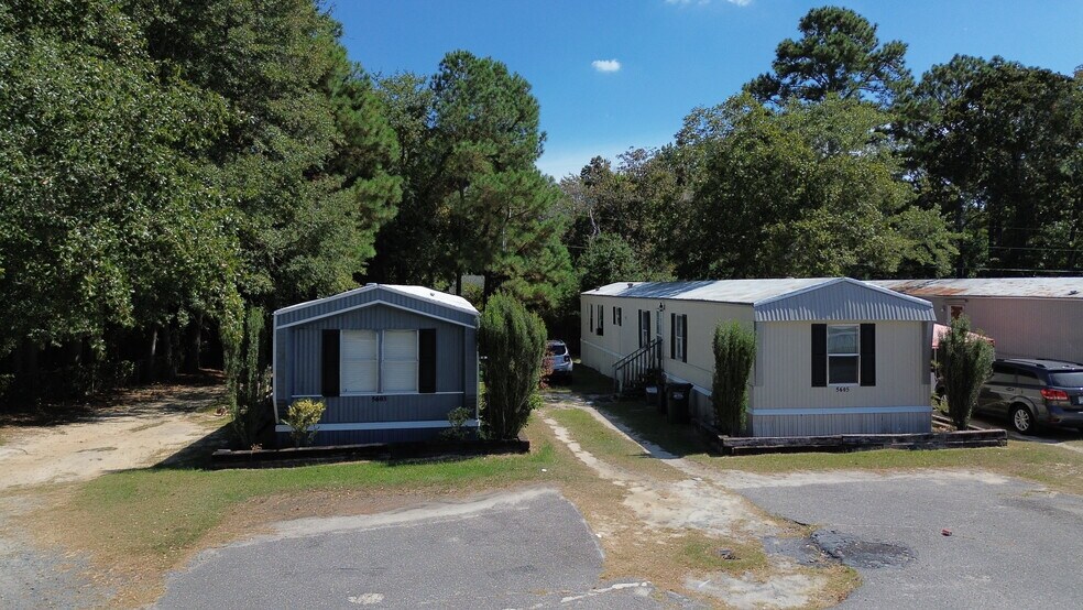 More Photos Of 5602 Hardwick Ln, Fayetteville Manufactured Housing Mobile Home Park For Sale