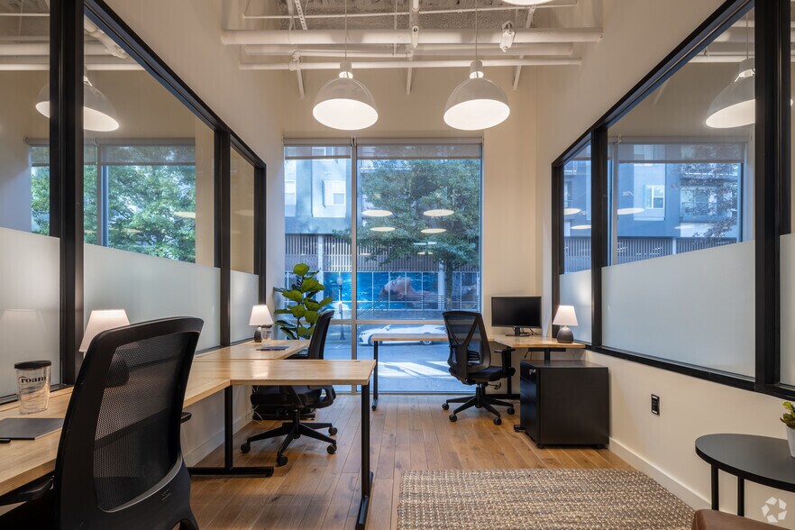 More Photos Of 3365 Piedmont Rd NE, Atlanta Coworking Space