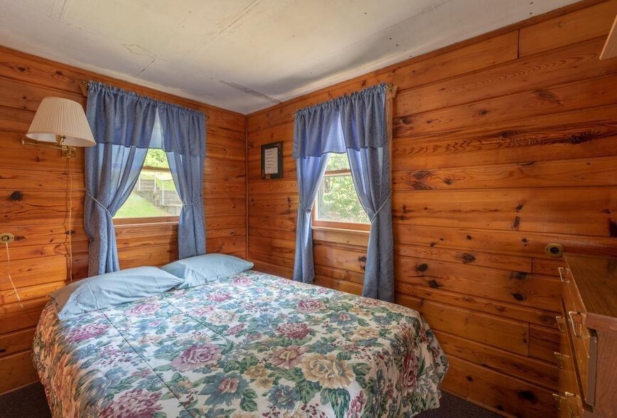 More Photos Of 24519 Fairwood Ln, Nevis Hotel For Sale