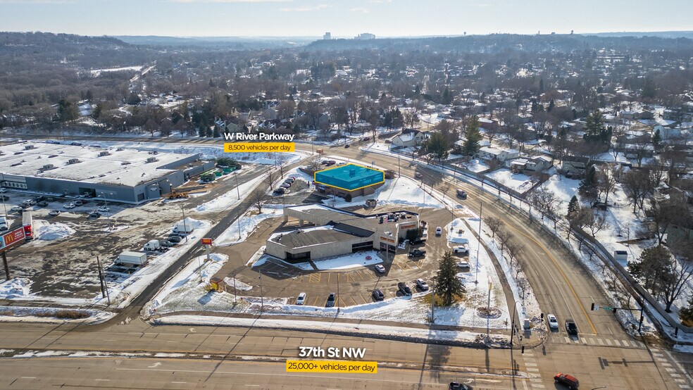 More Photos Of 3552 W River Pky NW, Rochester Storefront Retail Office For Sale