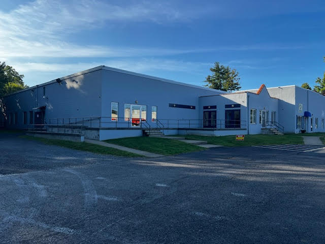 More Photos Of 270 Lake St, Penn Yan Office For Sale