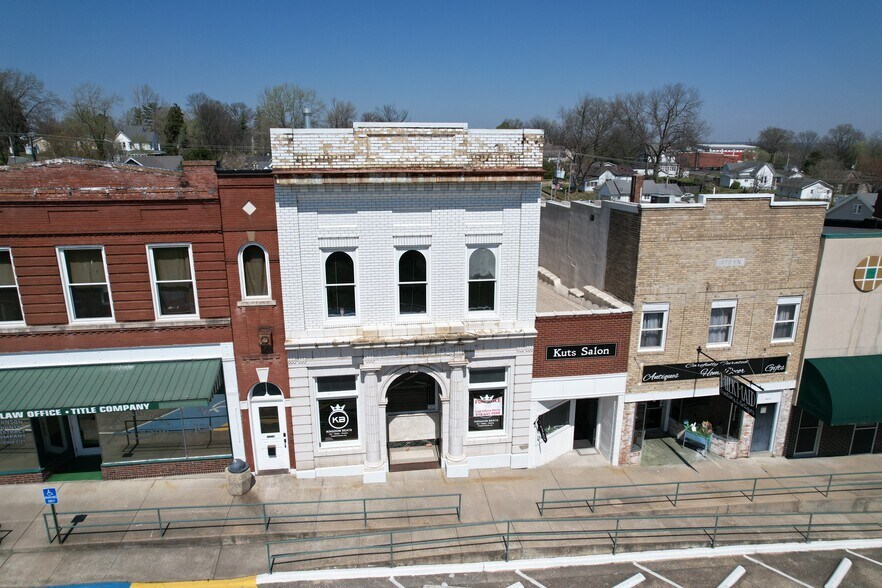 More Photos Of 410 Court St, Vienna Storefront Retail Residential For Sale