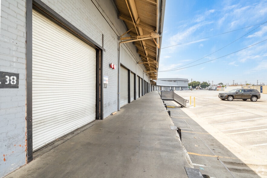 More Photos Of 5525 S Soto St, Vernon Warehouse For Lease