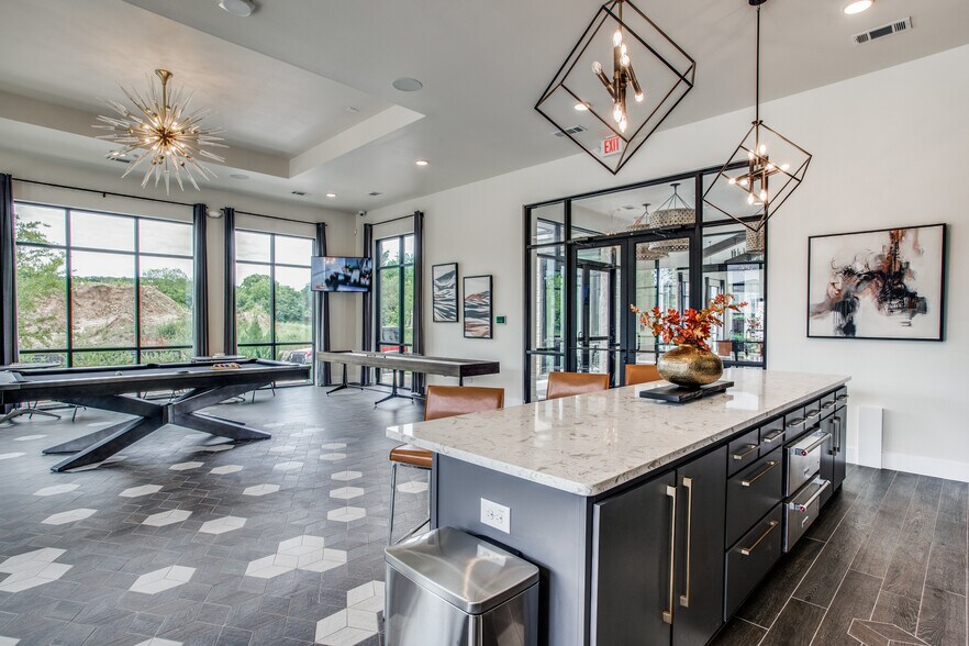 More Photos Of 2513 El Camino Ln, Dallas Specialty For Sale