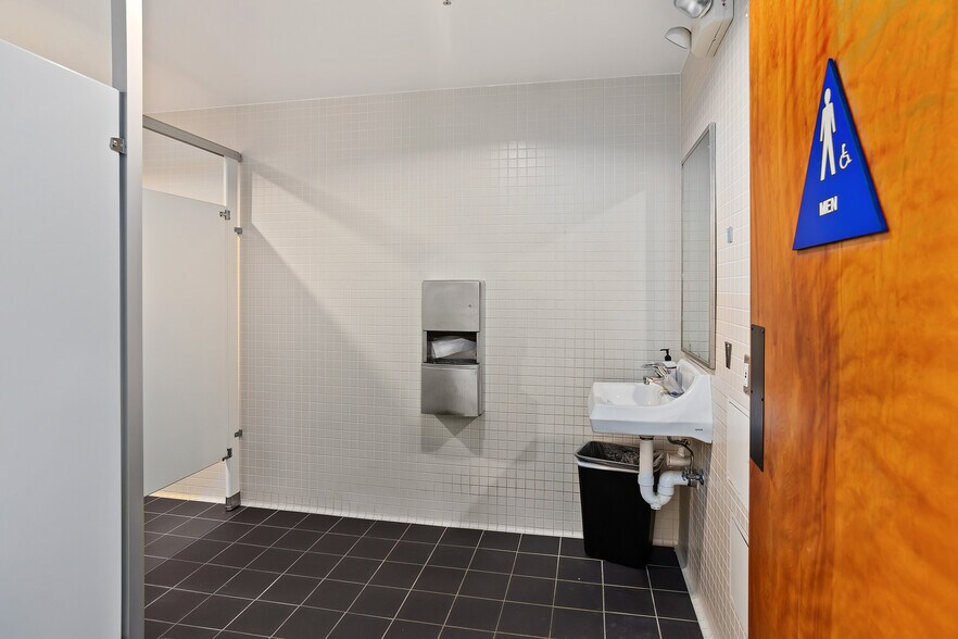 More Photos Of 181 S Park St, San Francisco Office Residential For Lease