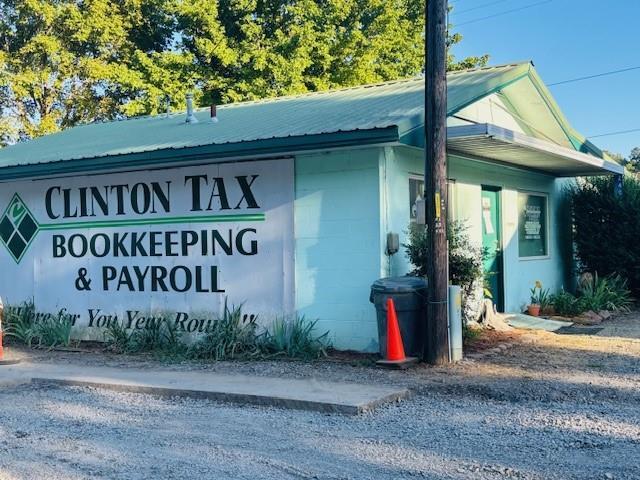 Primary Photo Of 240 Boykin Ct, Clinton Office For Sale