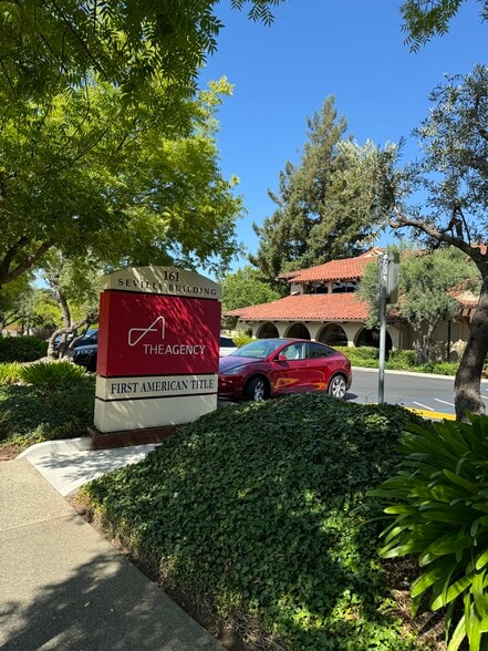 More Photos Of 161 S San Antonio Rd, Los Altos Office For Lease