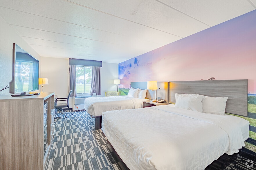 More Photos Of 1751 Lexington Rd, Richmond Hospitality For Sale