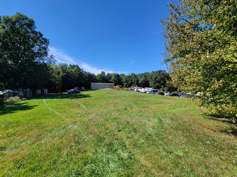 More Photos Of 414 Milroy Grose, Lansing Land For Sale