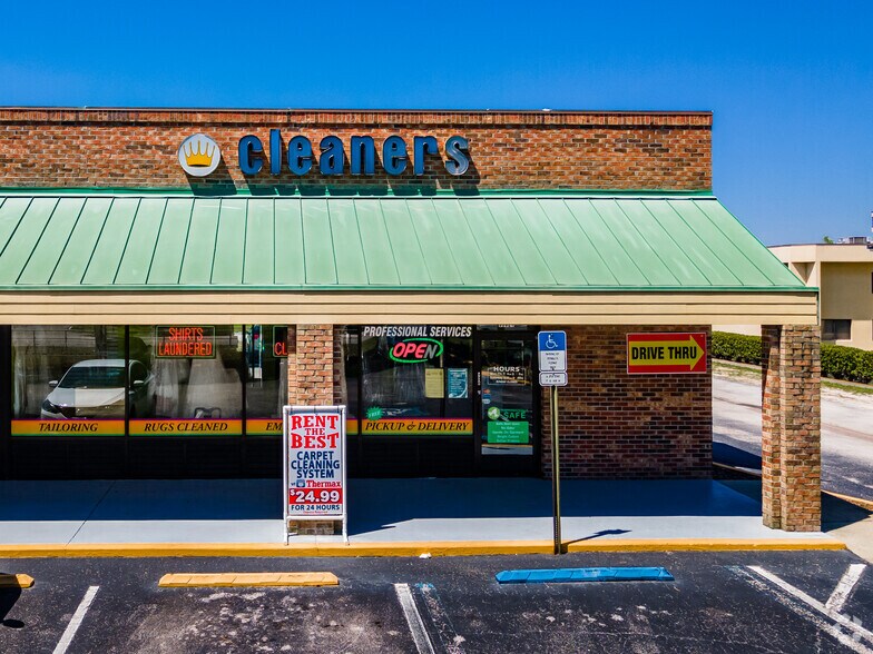 More Photos Of 33821-33983 US Highway 19 N, Palm Harbor Unknown For Lease