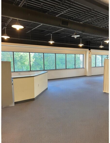 More Photos Of 265 Benton Dr, East Longmeadow Medical For Sale