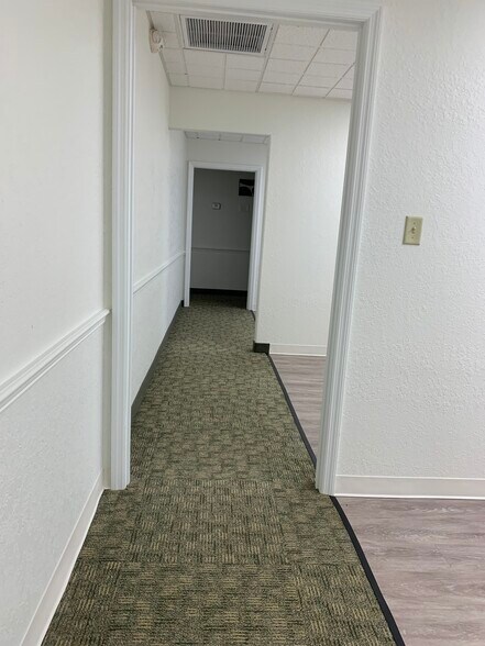 More Photos Of 35801-36091 US Hwy 19 N, Palm Harbor Freestanding For Lease