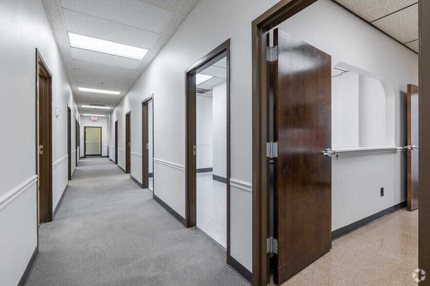 More Photos Of 1791 Mount Zion Rd, Morrow Warehouse For Lease