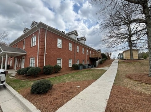 More Photos Of 889 Commerce Dr Sw, Conyers Loft Creative Space For Sale